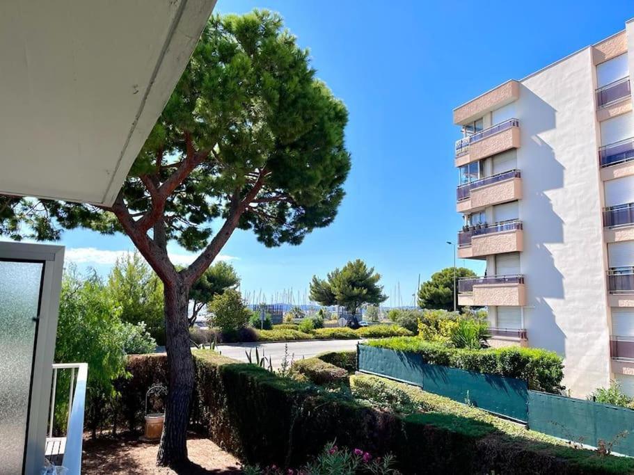 סאן-לורן-דו-ואר Parking + Piscine, Tout Confort, Proche Aeroport & Mer מראה חיצוני תמונה